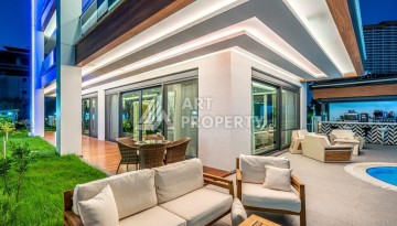 Роскошная вилла 3+2 с инфинити-бассейном и панорамным видом в Каргыджаке, 320 кв.м. - Ракурс 26