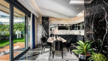 Роскошная вилла 3+2 с инфинити-бассейном и панорамным видом в Каргыджаке, 320 кв.м. - Ракурс 28