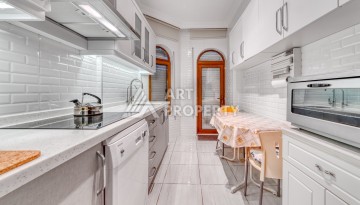 Просторная квартира 3+1 на первой береговой линии в центре Махмутлара, 140 кв.м. - Ракурс 11