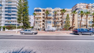 Просторная квартира 3+1 на первой береговой линии в центре Махмутлара, 140 кв.м. - Ракурс 15