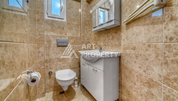 Просторная квартира 3+1 на первой береговой линии в центре Махмутлара, 140 кв.м. - Ракурс 21