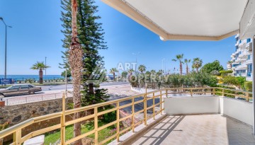 Просторная квартира 3+1 на первой береговой линии в центре Махмутлара, 140 кв.м. - Ракурс 28