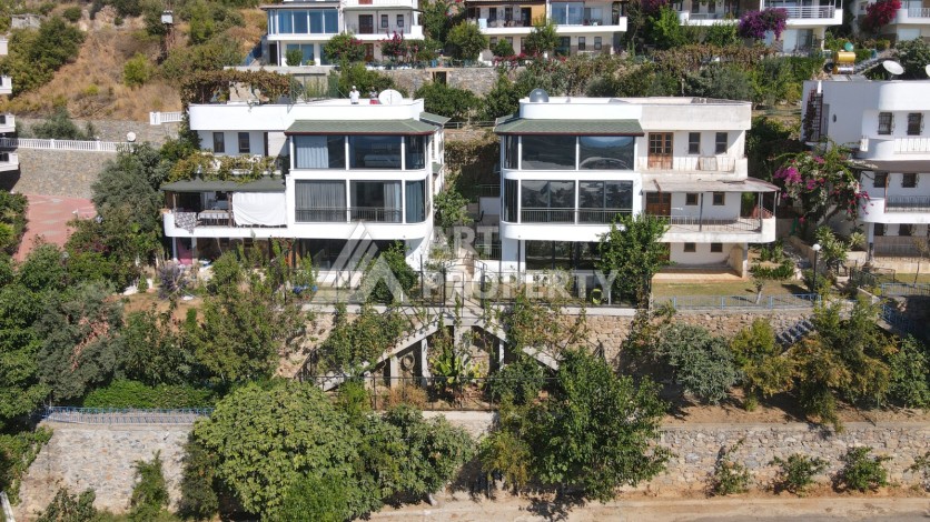 Просторная вилла 2+2 с панорамным видом на море в экологически чистом Демирташ - Ракурс 3