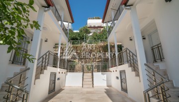 Просторная вилла 2+2 с панорамным видом на море в экологически чистом Демирташ - Ракурс 5