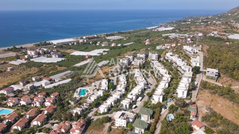 Просторная вилла 2+2 с панорамным видом на море в экологически чистом Демирташ - Ракурс 9