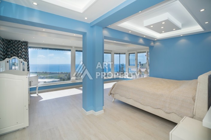 Просторная вилла 2+2 с панорамным видом на море в экологически чистом Демирташ - Ракурс 23