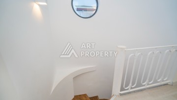 Просторная вилла 2+2 с панорамным видом на море в экологически чистом Демирташ - Ракурс 28