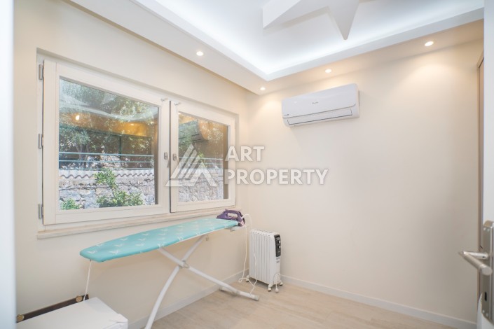 Просторная вилла 2+2 с панорамным видом на море в экологически чистом Демирташ - Ракурс 44