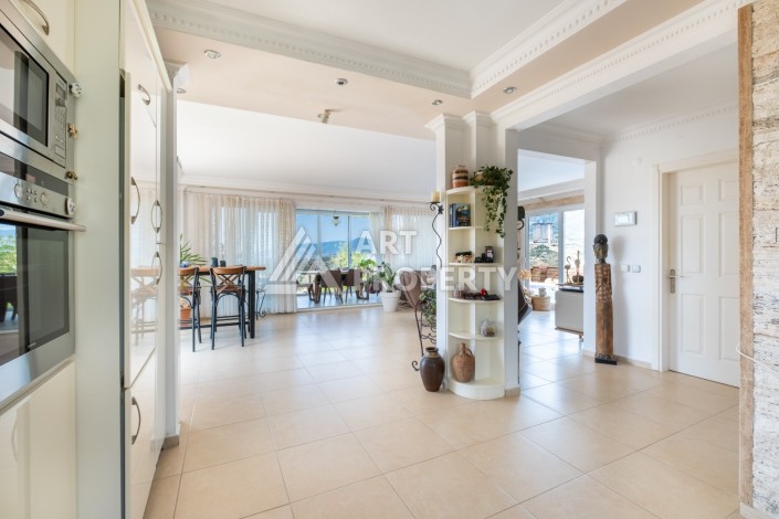 Большая вилла 3+1 с частным бассейном, 410 кв.м. Каргыджак, Алания - Ракурс 19