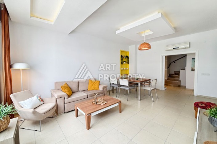 Пентхаус 3+1 с панорамным видом на море и горы в районе Махмутлар - Ракурс 2