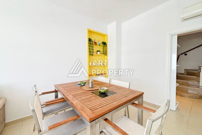 Пентхаус 3+1 с панорамным видом на море и горы в районе Махмутлар - Ракурс 5