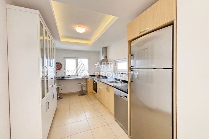 Пентхаус 3+1 с панорамным видом на море и горы в районе Махмутлар - Ракурс 8