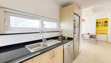 Пентхаус 3+1 с панорамным видом на море и горы в районе Махмутлар - Ракурс 11