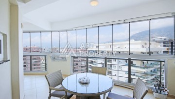 Пентхаус 3+1 с панорамным видом на море и горы в районе Махмутлар - Ракурс 23