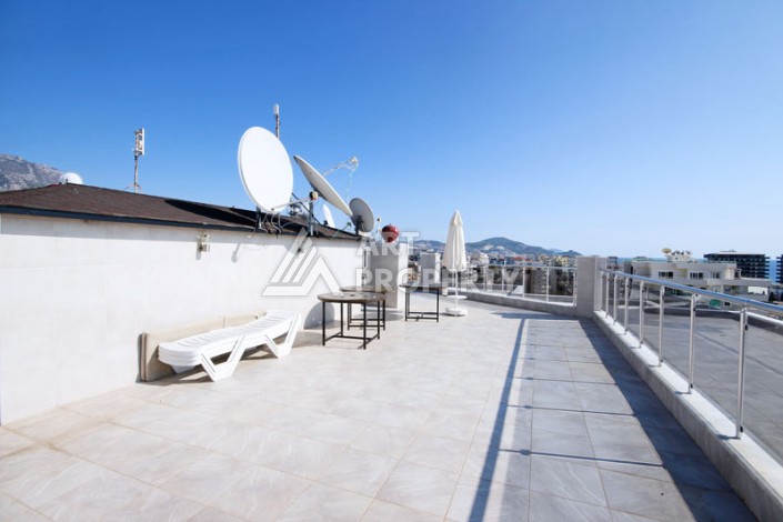 Пентхаус 3+1 с панорамным видом на море и горы в районе Махмутлар - Ракурс 47