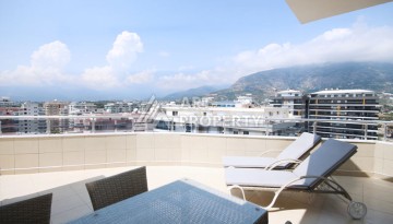 Пентхаус 3+1 с панорамным видом на море и горы в районе Махмутлар - Ракурс 49