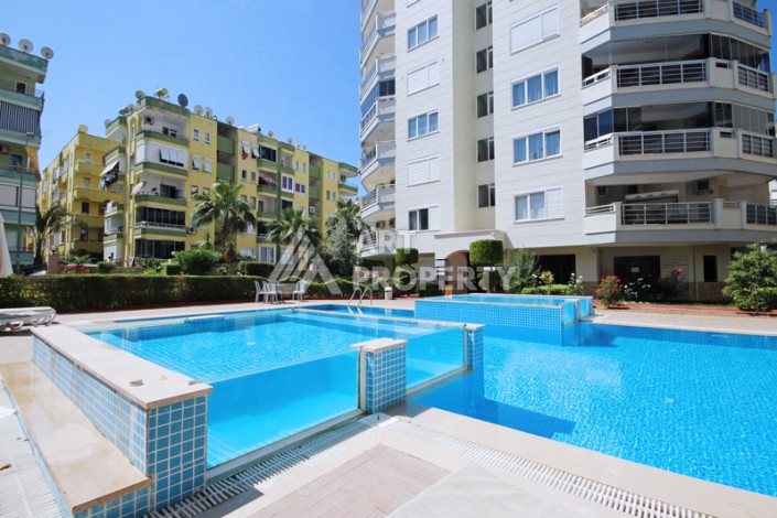 Пентхаус 3+1 с панорамным видом на море и горы в районе Махмутлар - Ракурс 69