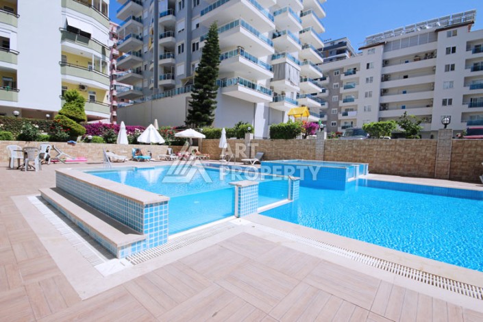 Пентхаус 3+1 с панорамным видом на море и горы в районе Махмутлар - Ракурс 70