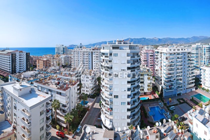 Пентхаус 3+1 с панорамным видом на море и горы в районе Махмутлар - Ракурс 74