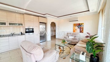 Просторный пентхаус 4+2 с видом на море в центре Алании - Ракурс 3