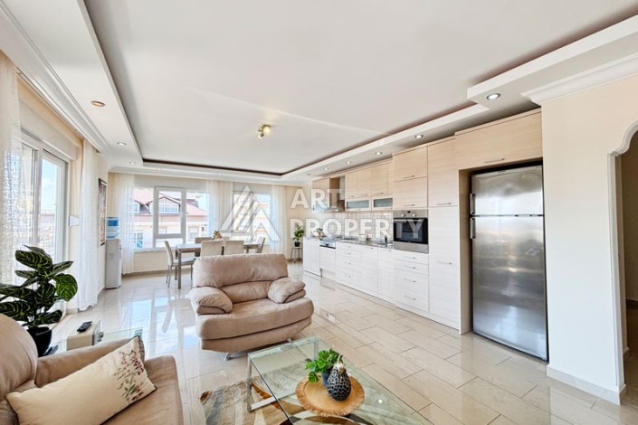 Просторный пентхаус 4+2 с видом на море в центре Алании - Ракурс 3