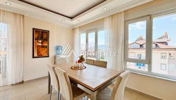 Просторный пентхаус 4+2 с видом на море в центре Алании - Ракурс 6