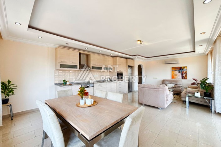 Просторный пентхаус 4+2 с видом на море в центре Алании - Ракурс 8