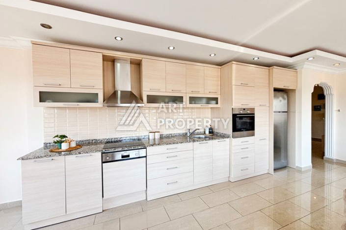 Просторный пентхаус 4+2 с видом на море в центре Алании - Ракурс 10