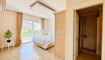 Просторный пентхаус 4+2 с видом на море в центре Алании - Ракурс 26