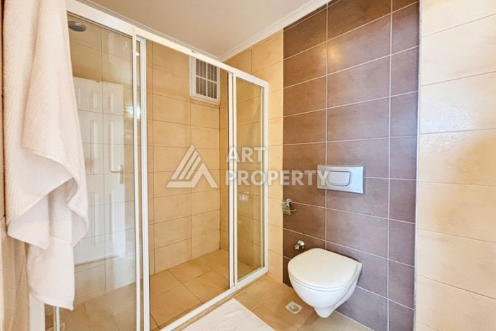 Просторный пентхаус 4+2 с видом на море в центре Алании - Ракурс 27