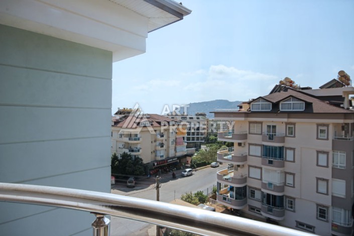 Просторный пентхаус 4+2 с видом на море в центре Алании - Ракурс 36