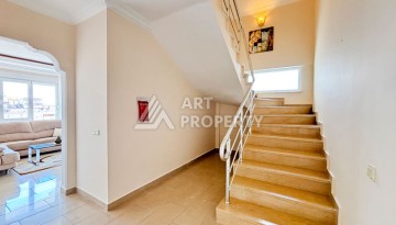 Просторный пентхаус 4+2 с видом на море в центре Алании - Ракурс 39