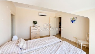 Просторный пентхаус 4+2 с видом на море в центре Алании - Ракурс 43