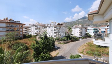 Просторный пентхаус 4+2 с видом на море в центре Алании - Ракурс 48