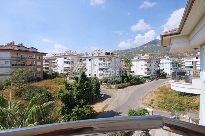 Просторный пентхаус 4+2 с видом на море в центре Алании - Ракурс 47