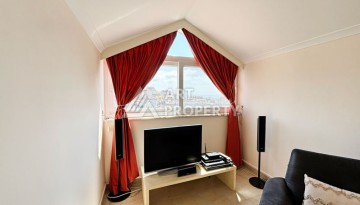 Просторный пентхаус 4+2 с видом на море в центре Алании - Ракурс 52