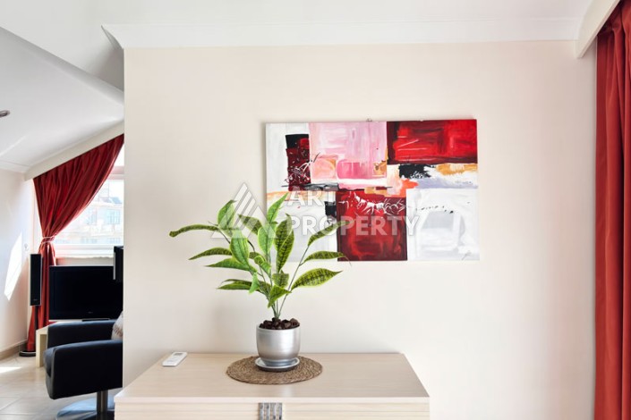 Просторный пентхаус 4+2 с видом на море в центре Алании - Ракурс 58