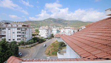 Просторный пентхаус 4+2 с видом на море в центре Алании - Ракурс 62