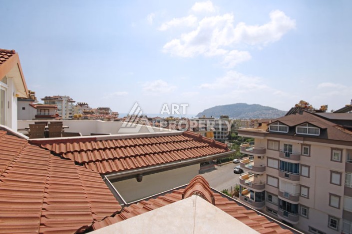 Просторный пентхаус 4+2 с видом на море в центре Алании - Ракурс 64