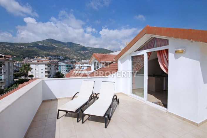 Просторный пентхаус 4+2 с видом на море в центре Алании - Ракурс 67