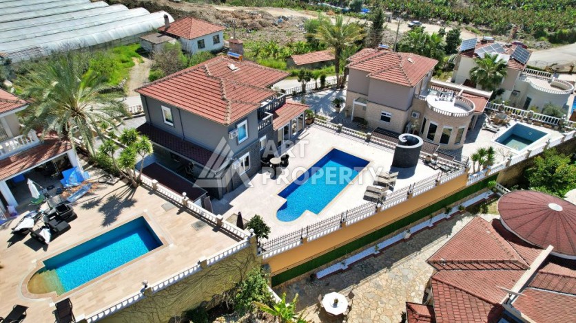 Вилла с личным бассейном после полной реновации в районе Махмутлар, 900 метров до моря - Ракурс 49