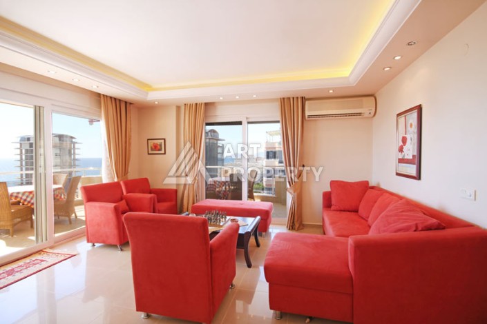 Просторный пентхаус 4+1 с панорамным видом на Средиземное море в Махмутларе - Ракурс 2