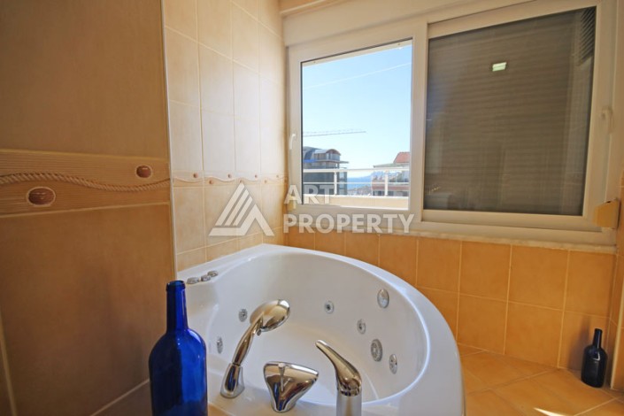 Просторный пентхаус 4+1 с панорамным видом на Средиземное море в Махмутларе - Ракурс 43