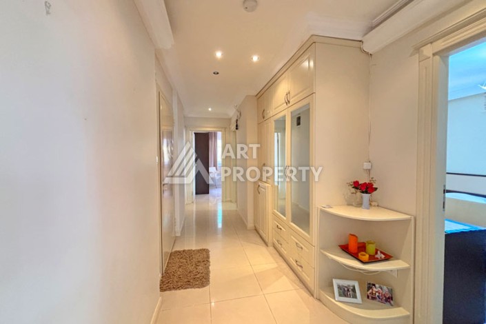 Просторная квартира 2+1 в ухоженном комплексе у моря в районе Махмутлар - Ракурс 7