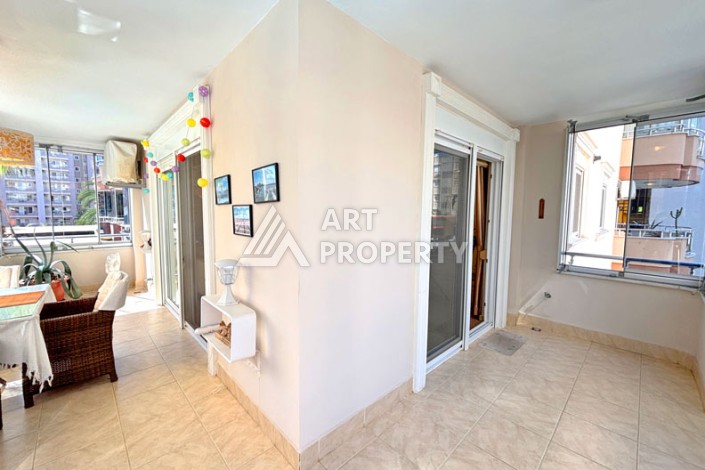 Просторная квартира 2+1 в ухоженном комплексе у моря в районе Махмутлар - Ракурс 13