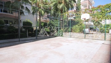 Просторная квартира 2+1 в ухоженном комплексе у моря в районе Махмутлар - Ракурс 46