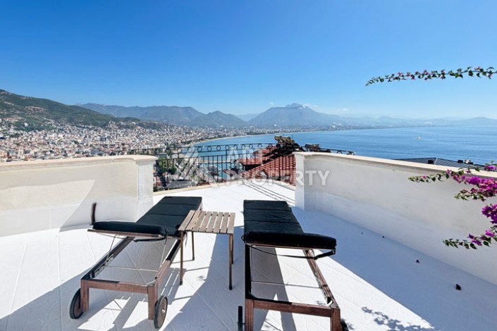 Квартира 1+1 на крепости Алании, 500 метров до моря - Ракурс 0