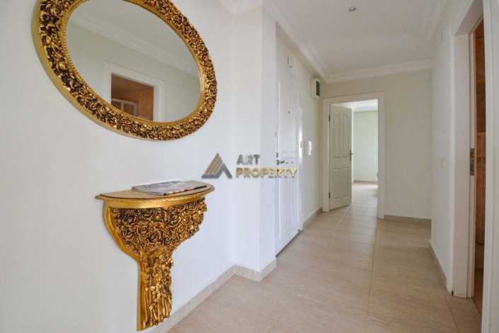 Полностью меблированные трехкомнатные апартаменты с видом на горы и море в районе Джикджилли, 115 м2 - Ракурс 4