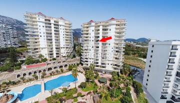 Большая квартира 2+1 в престижной резиденции, 150 кв.м. Махмутлар, Алания - Ракурс 1