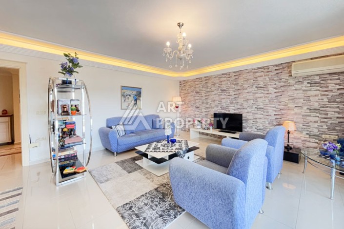 Большая квартира 2+1 в престижной резиденции, 150 кв.м. Махмутлар, Алания - Ракурс 2